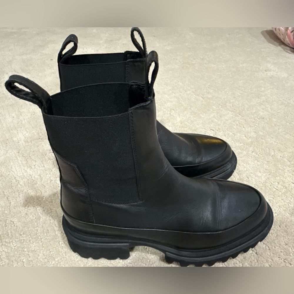 All Saints Harlee Chelsea Boot size 37.5 US Size 7.5